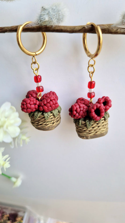Raspberry Bloom Basket