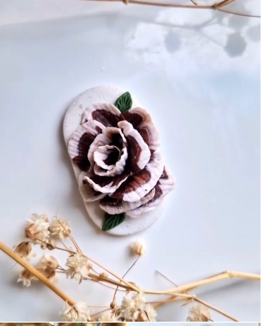 Frosted Rose